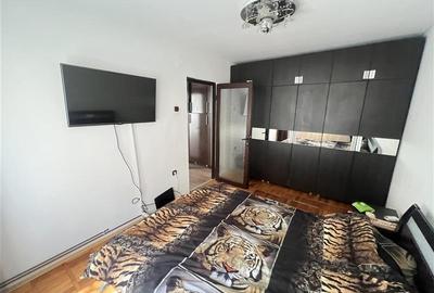 Etaj 1 , 2 camere Sagului -Dambovita centrala proprie - 4