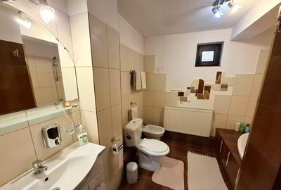 Casă cu 6 camere cu Teren 480 Mp în Lepșa - 3