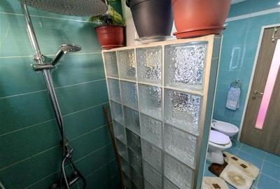 Apartament cu 3 camere semidecomandat în Central - 18