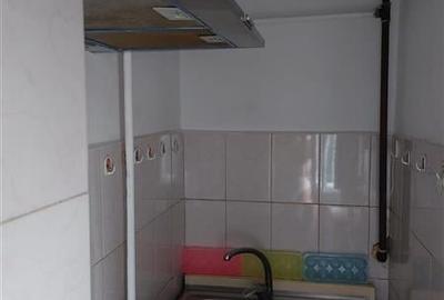 Apartament cu 1 camera etaj 3 zona Bucovina - 5