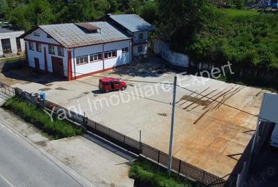 Spațiu comercial, de 280 mp, în Central - 9