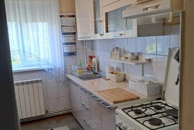 Apartament cu 3 camere pe strada Pepineriei - 5