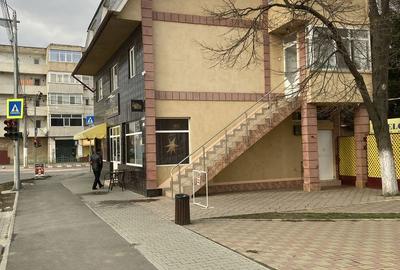 Spațiu comercial, de 80 mp, în Central - 2