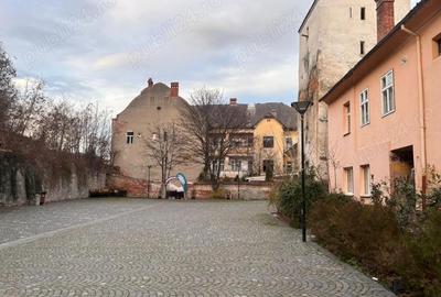 Apartament cu 2 Camere 2 Bai -Centrul Istoric-Piata Brassai - 2