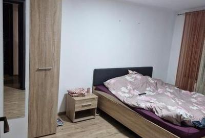 Apartament cu 3 camere semidecomandat, mobilat în Rahova - 11