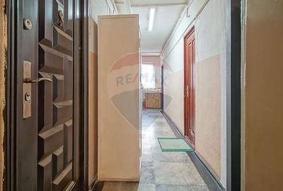 Garsonieră nedecomandată în Tractorul - 2