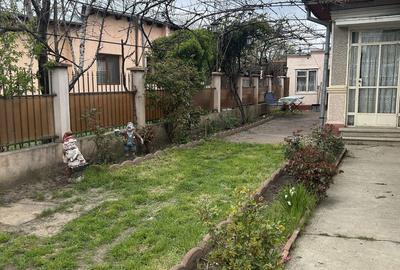 Casă cu 4 camere cu Teren 408 Mp în Central - 2