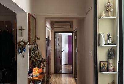 Apartament cu 3 camere în Central - 5