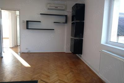 Apartament cu 2 camere decomandat în Central - 10