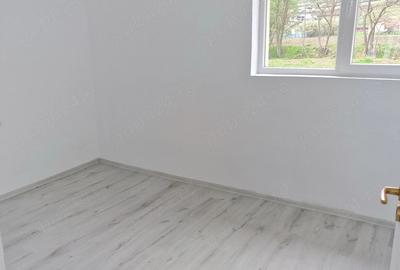 Casă cu Teren 10000 Mp în Căianu - 3