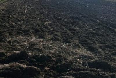 Teren cu suprafata de 1569mp, cu deschidere la drumul national iin Gura Raului - 2