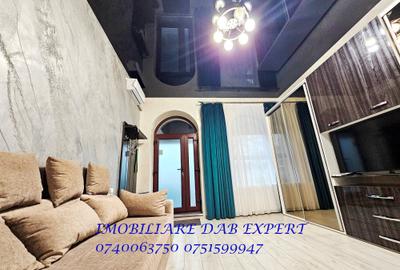 Casă cu 2 camere cu Canalizare în Central