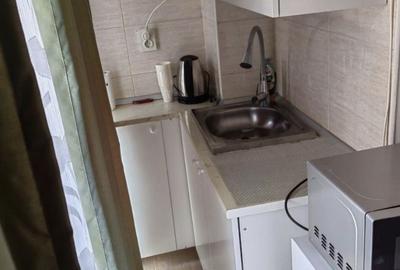 Garsonieră decomandată în Central - 1