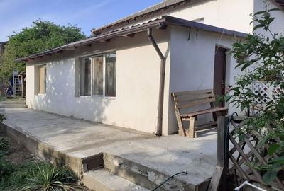 Casă cu 2 camere cu Teren 36 Mp în Central