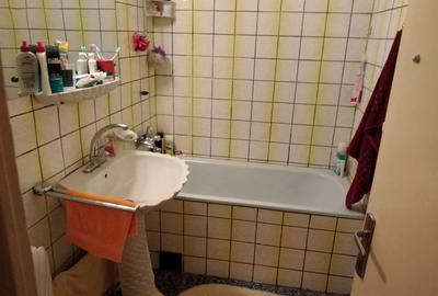 Apartament cu 3 camere semidecomandat în Micro I - 6