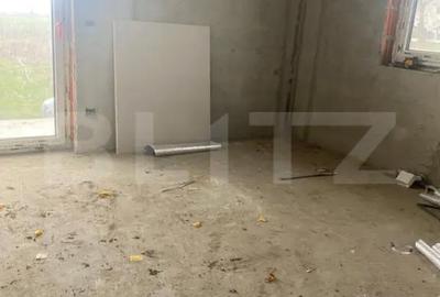 Casă cu 4 camere cu Teren 250 Mp în Central - 3