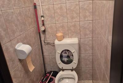 Apartament cu 3 camere semidecomandat, mobilat în Titan - 14