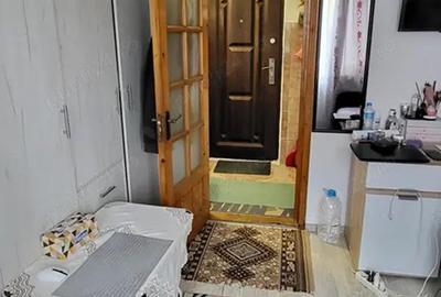 Garsonieră în Podu Roș