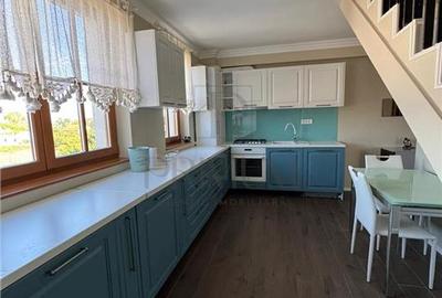 Penthouse cu 4 camere decomandat, mobilat în Giroc - 2