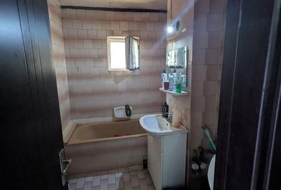 Apartament cu 2 camere decomandat în Calea București - 2