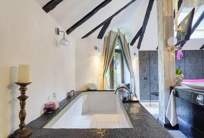 Hotel Boutique 5*  pe Drumul Poienii, Brașov - 10