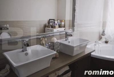 Casă cu 12 camere cu Teren 5000 Mp în Central - 6