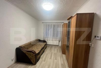 Garsoniera, 27 mp utili, zona Micro 9 - 11