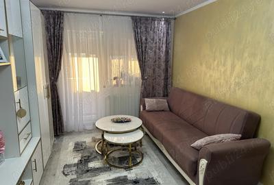 Apartament cu 3 camere 2 balcoane etaj 3 - 7