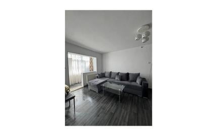 Apartament cu 3 camere în Traian - 1