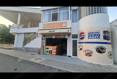 Spațiu comercial, de 143 mp, în Neptun - 6