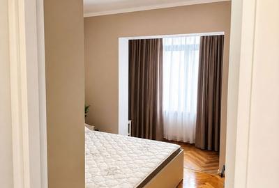Apartament cu 3 camere decomandat în Valea Aurie - 2