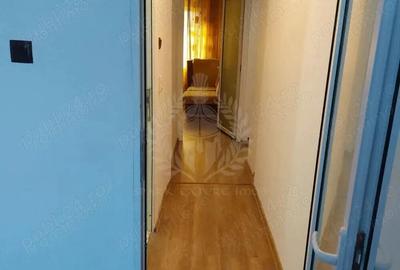 2 camre zona 9 Mai - 4