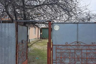 Casă cu 3 camere în Singureni - 1