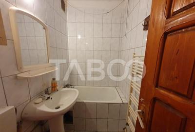 Apartament 2 camere semidecomandat parter 45mp zona Tudor Vl - 9