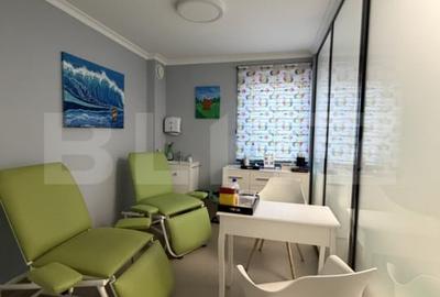 Spațiu comercial, de 79.199996948242 mp, în Central - 7