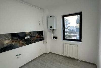 Apartament cu 3 camere în Central - 1