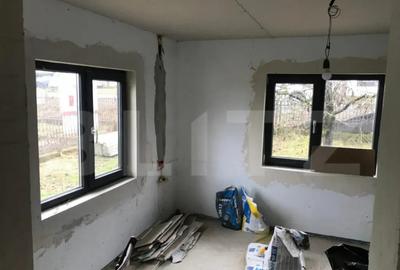 Casă cu 3 camere cu Teren 3400 Mp în Central - 10