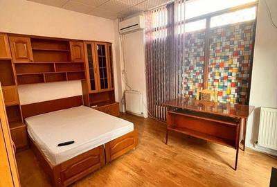 Apartament cu 3 camere în Tătărași - 4
