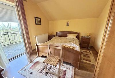 Casă cu 4 camere cu Teren 1300 Mp în Central - 4