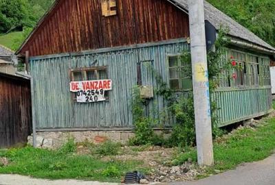 Casă cu 2 camere în Bucium - 1