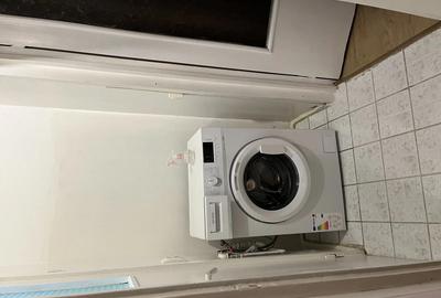 Apartament cu 2 camere semidecomandat în Florilor