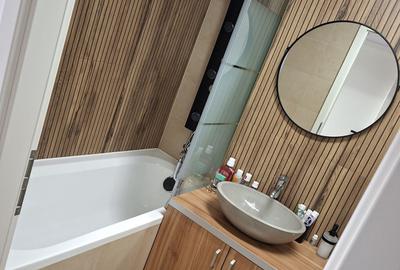 Apartament cu 2 camere decomandat în Vitan