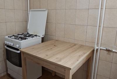 Garsonieră decomandată în Obor