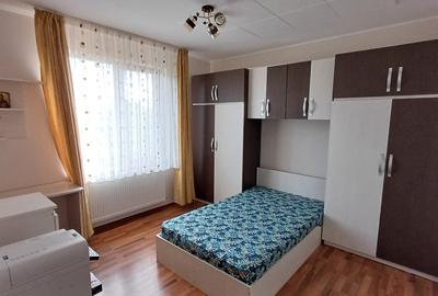 Casă individuală cu 6 camere cu Canalizare în Micro 16 - 5