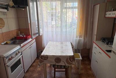 Apartament cu 2 camere decomandat în Central - 3