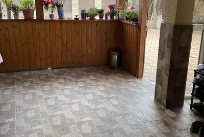 Casă cu 3 camere cu Teren 340 Mp în Central - 3