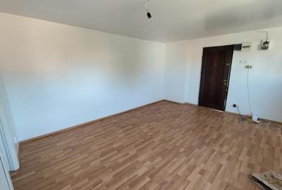 Garsoniera Piata Romana, in spate la ASE, cu centrala proprie - 5