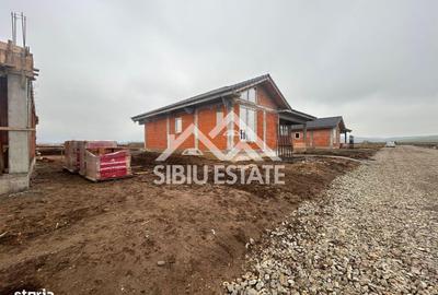 Casă cu 4 camere cu Teren 500 Mp în Central - 18