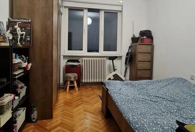 P.f. inchiriez ap. 3 camere str. Horea - 5