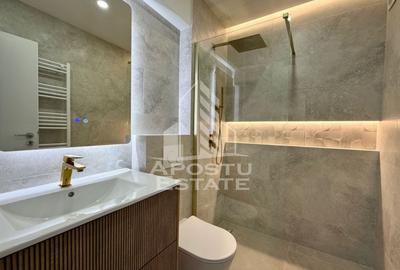 Apartament cu 3 camere semidecomandat, mobilat în P-ța Victoriei - 9
